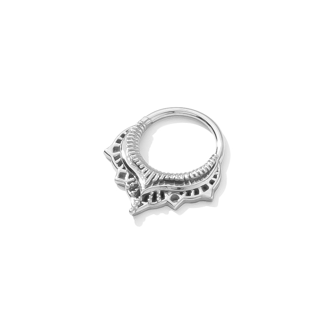 Lily Continuous Ring