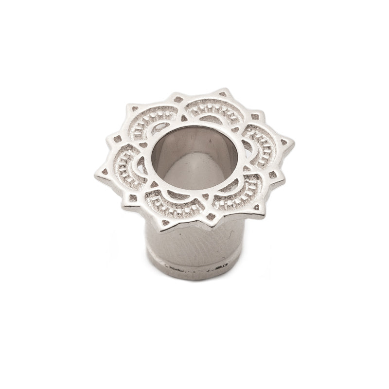 Lotus Drop Eyelet Single Flare